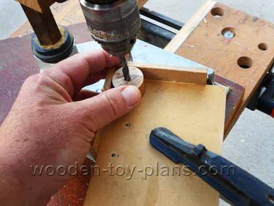 small wooden wheels for toys