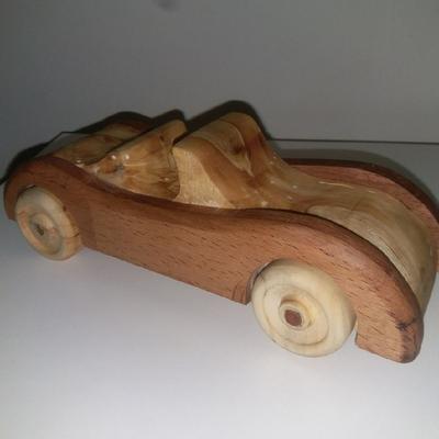 Wooden Toy Car by Ahşap Dünyası Gürün